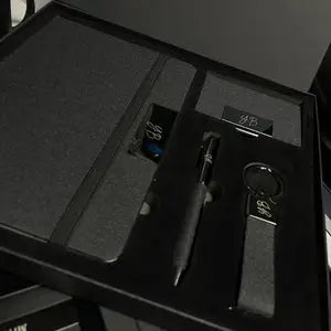 Coffret noir jeans élégant personnalisé vue 3