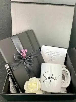 Coffret Cadeau Personnalisé L’Essentiel du Bureau vue 1