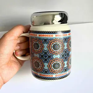 Mug Marocain avec Couvercle Inox – Motif Zellij vue 4