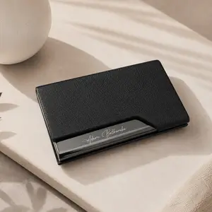 Porte-cartes noir élégant personnalisé vue 1