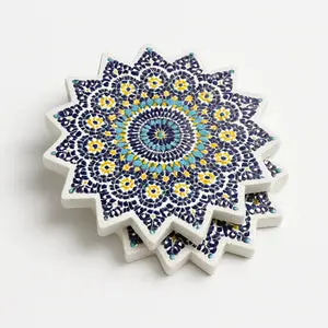 Sous-tasse artisanale en forme d’étoile aux motifs zellige marocains vue 3